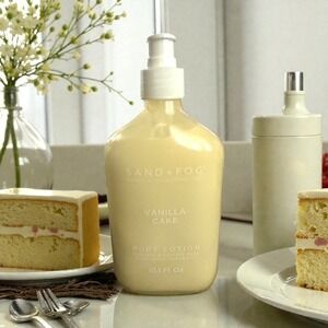 Vanilla Cake Body Lotion | SAND + FOG